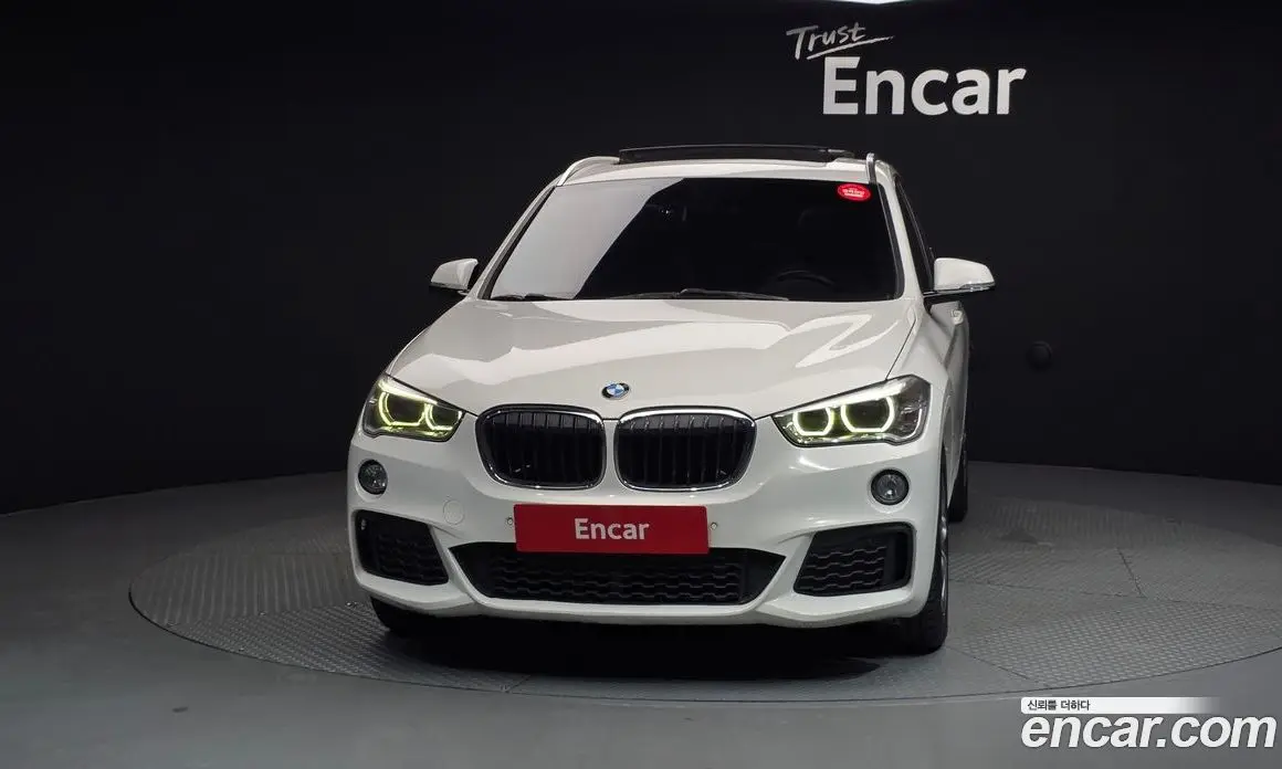 BMW X1 2016 2.0 автомат (гидро), фото 3