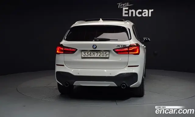 BMW X1 2016 2.0 автомат (гидро), миниатюра 4