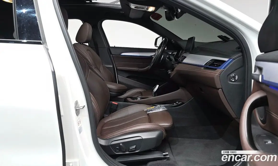 BMW X2 2022 2.0 автомат (гидро), фото 15