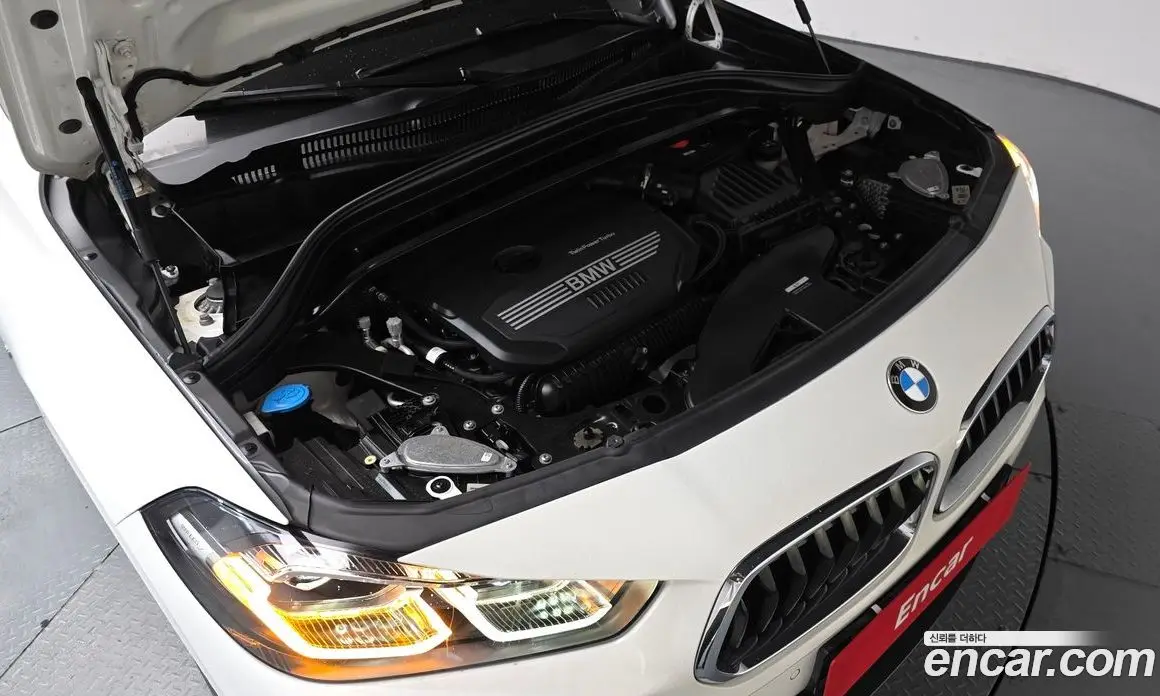 BMW X2 2022 2.0 автомат (гидро), фото 5