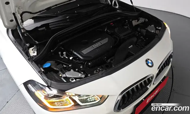 BMW X2 2022 2.0 автомат (гидро), миниатюра 5
