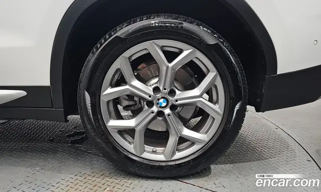 BMW X3 2024 2.0 автомат (гидро), миниатюра 5