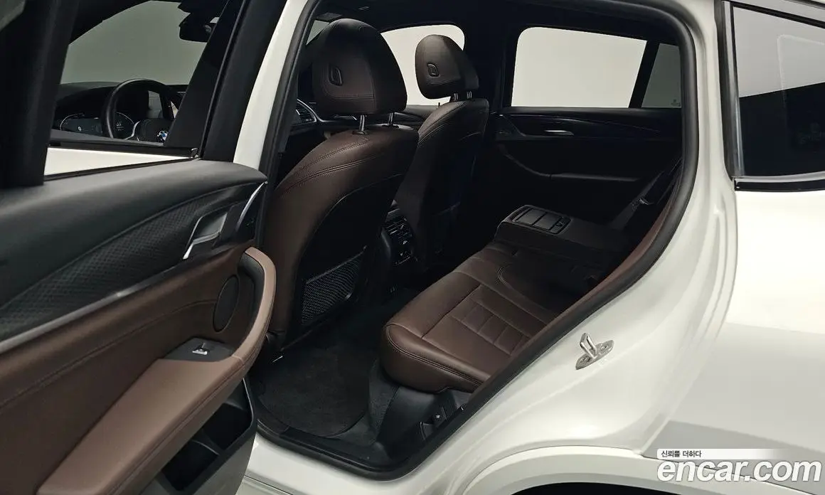 BMW X4 2022 2.0 автомат (гидро), фото 15