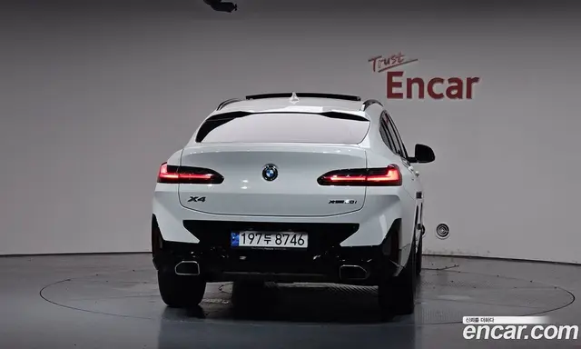 BMW X4 2022 2.0 автомат (гидро), миниатюра 3