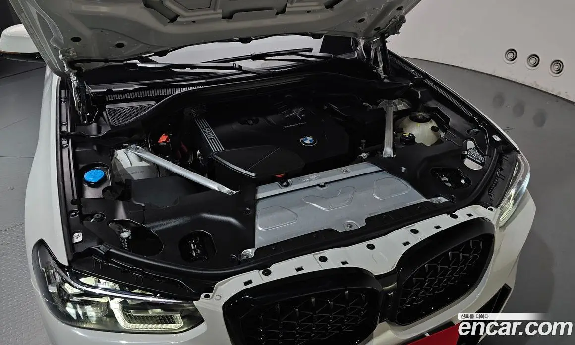 BMW X4 2022 2.0 автомат (гидро), фото 5