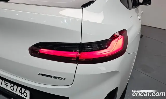 BMW X4 2022 2.0 автомат (гидро), миниатюра 8