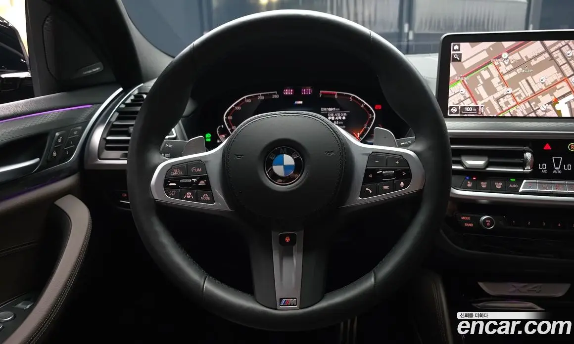 BMW X4 2025 2.0 автомат (гидро), фото 19