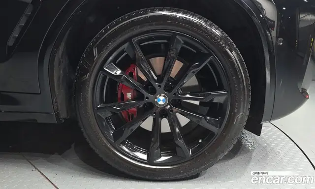 BMW X4 2025 2.0 автомат (гидро), миниатюра 5