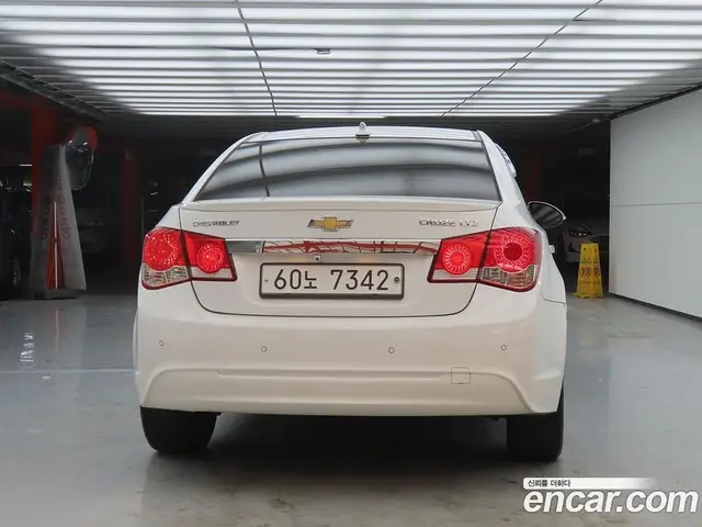 Chevrolet Cruze 2014 2.0 автомат (гидро), миниатюра 3