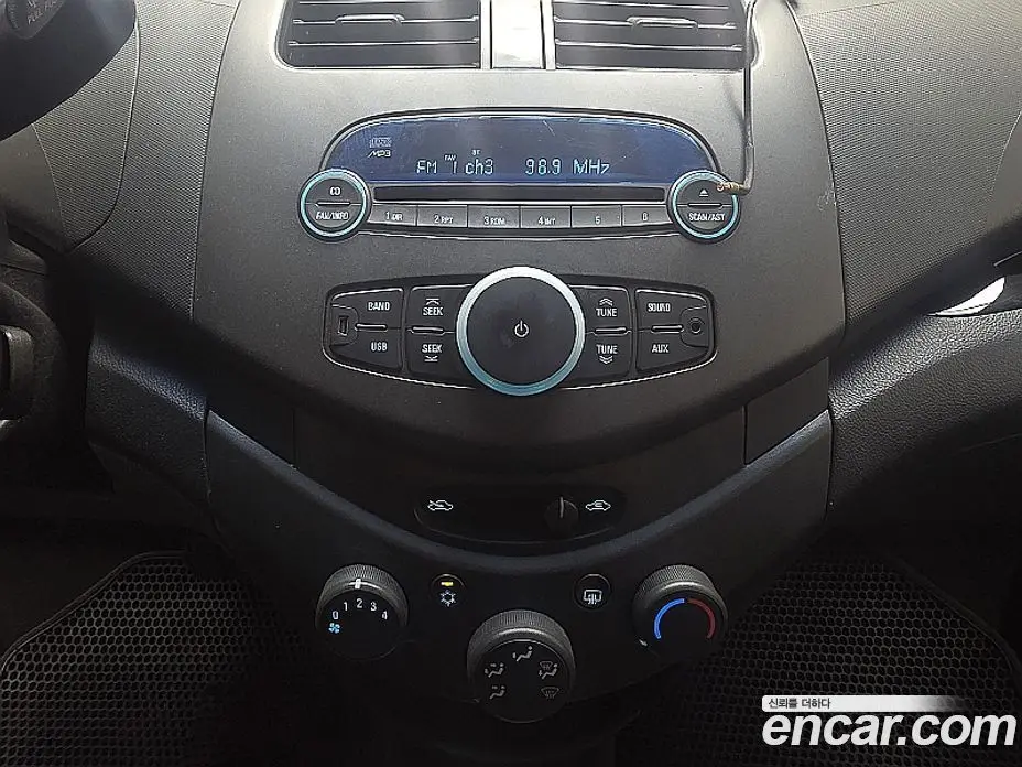Chevrolet Matiz 2010 1.0 автомат (гидро), фото 8