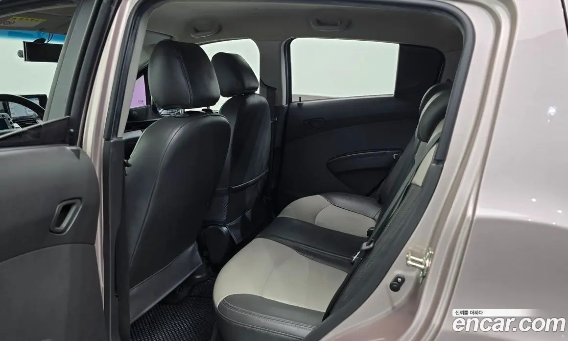 Chevrolet Spark 2012 1.0 автомат (гидро), фото 18