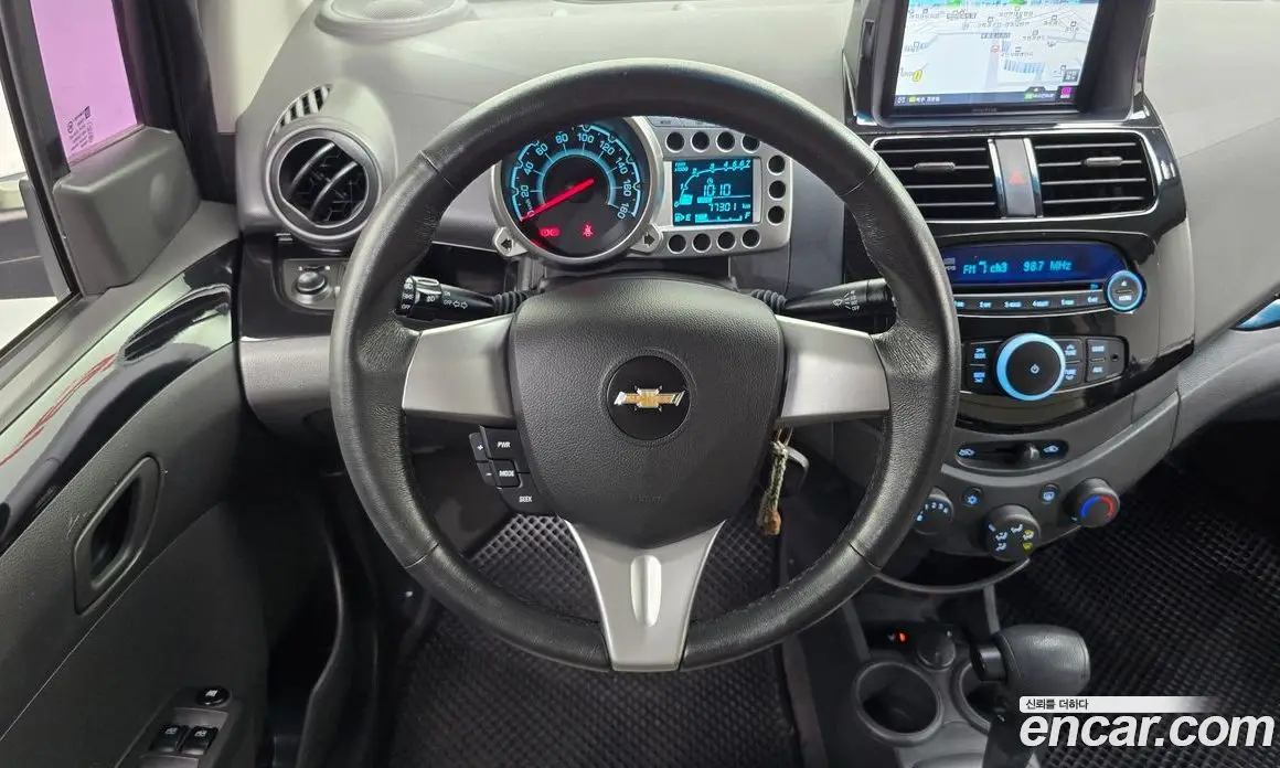 Chevrolet Spark 2012 1.0 автомат (гидро), фото 19
