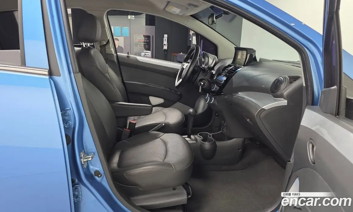 Chevrolet Spark 2014 1.0 автомат (гидро), фото 17