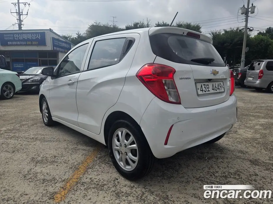 Chevrolet Spark 2015 1.0 автомат (гидро), фото 6