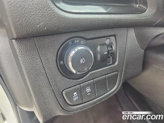 Chevrolet Spark 2015 1.0 автомат (гидро), миниатюра 8