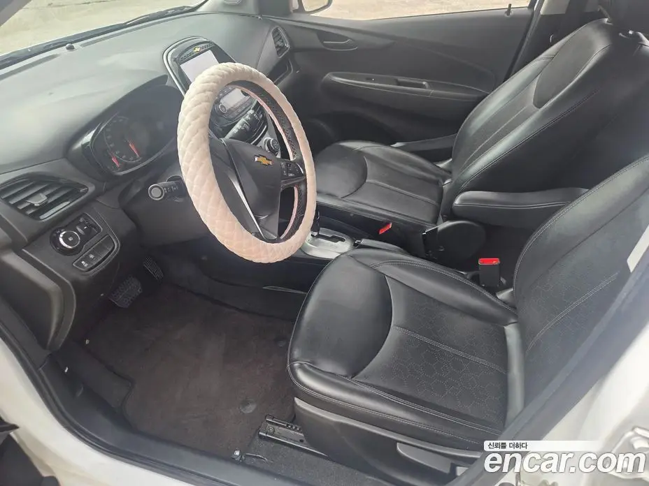 Chevrolet Spark 2015 1.0 автомат (гидро), фото 9
