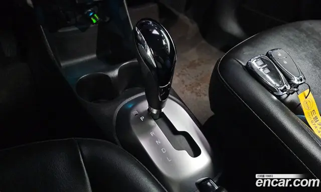 Chevrolet Spark 2016 1.0 автомат (гидро), миниатюра 11