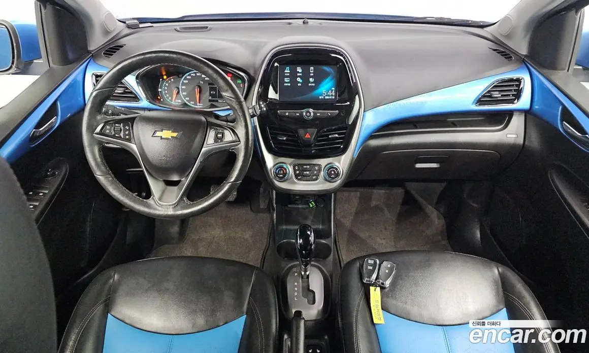 Chevrolet Spark 2016 1.0 автомат (гидро), фото 9