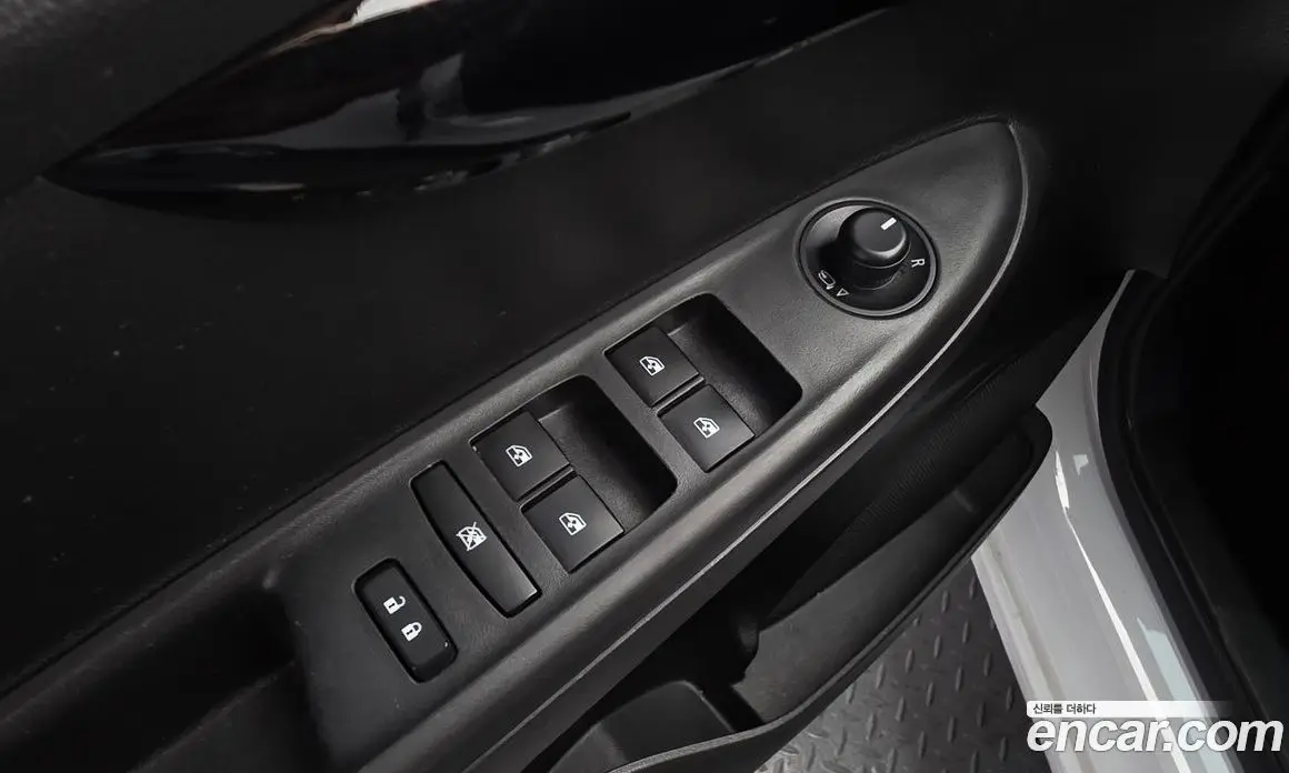 Chevrolet Spark 2017 1.0 автомат (гидро), фото 19