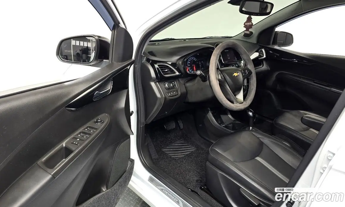 Chevrolet Spark 2020 1.0 автомат (гидро), фото 13