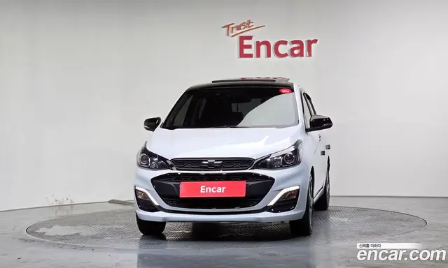 Chevrolet Spark 2020 1.0 автомат (гидро), миниатюра 3
