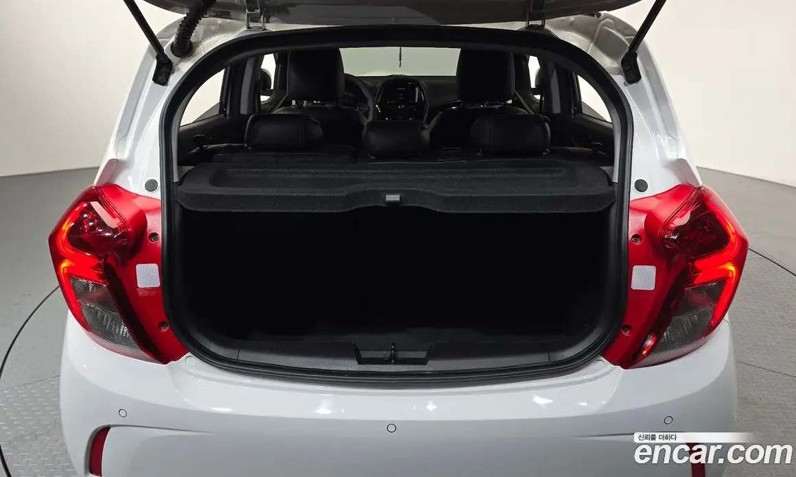 Chevrolet Spark 2020 1.0 автомат (гидро), фото 23