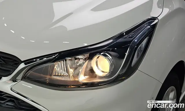 Chevrolet Spark 2022 1.0 автомат (гидро), миниатюра 8