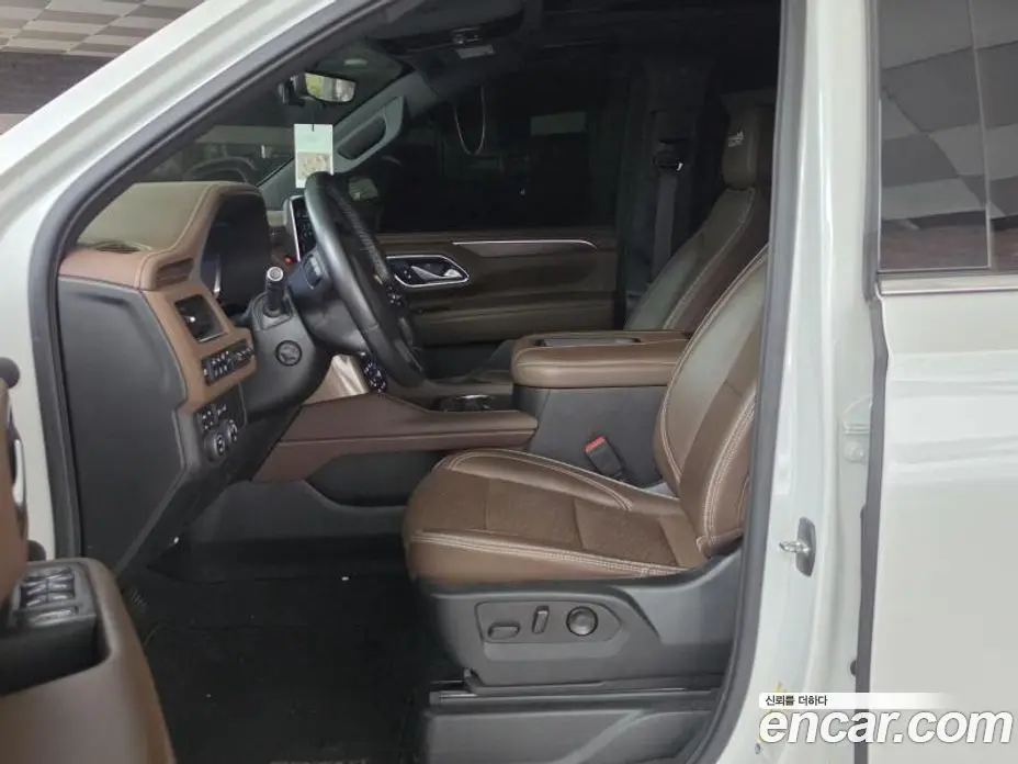 Chevrolet Tahoe 2022 6.2 автомат (гидро), фото 5