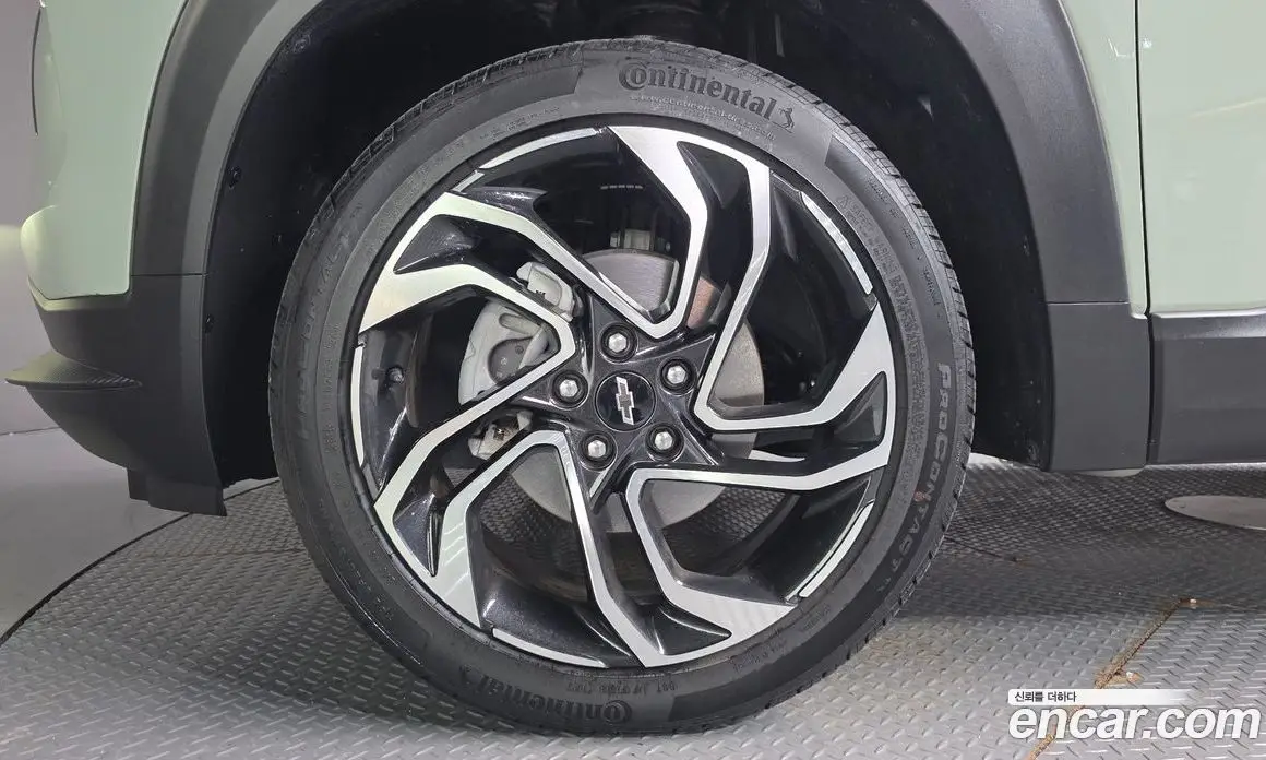 Chevrolet TrailBlazer 2023 1.3 автомат (гидро), фото 5
