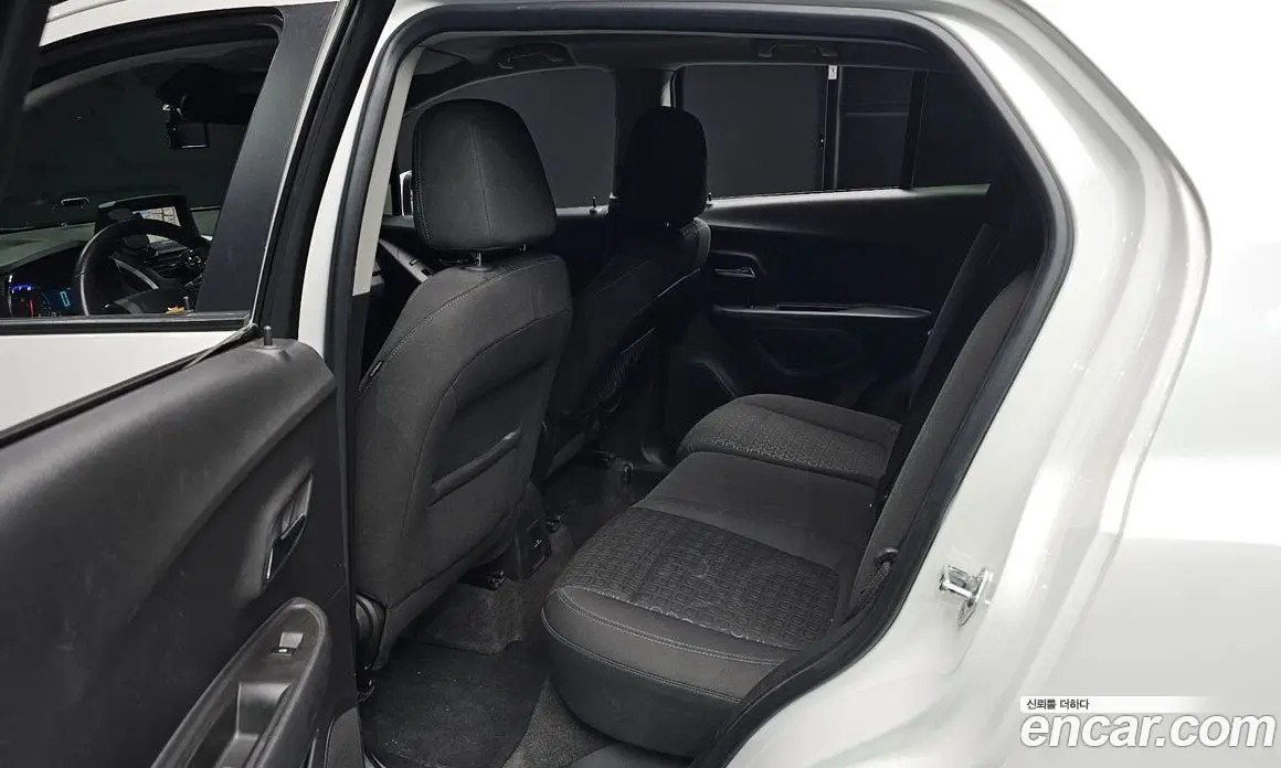 Chevrolet Trax 2016 1.4 автомат (гидро), фото 12 Chevrolet Trax 2016 1.4 автомат (гидро), фото 12