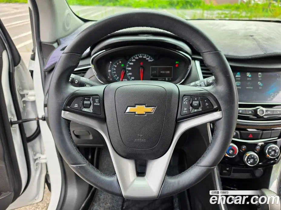Chevrolet Trax 2016 1.4 автомат (гидро), фото 16