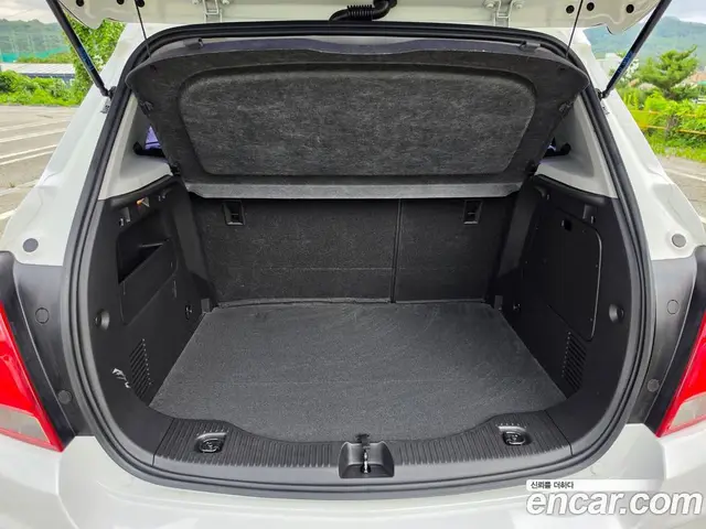 Chevrolet Trax 2016 1.4 автомат (гидро), миниатюра 8