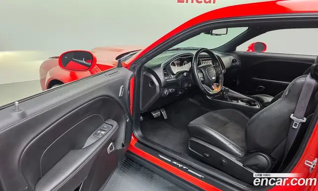 Dodge Challenger 2022 6.3 автомат (гидро), миниатюра 10