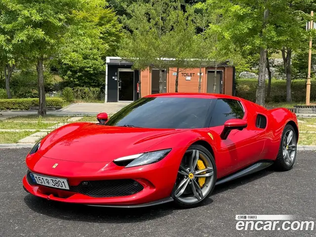 Ferrari 296 2022 3.0 автомат (гидро), миниатюра 1