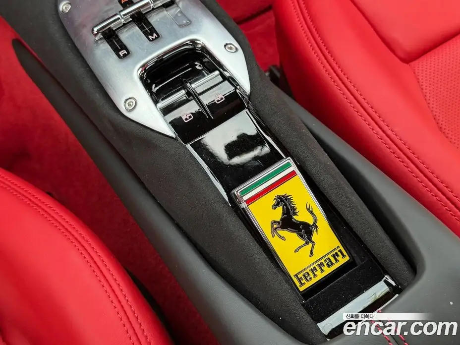 Ferrari 296 2022 3.0 автомат (гидро), фото 16