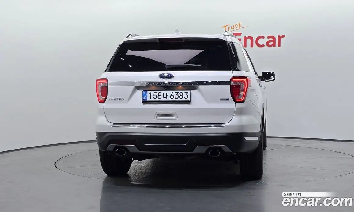 Ford Explorer 2018 2.3 автомат (гидро), фото 4