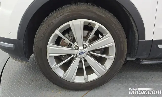 Ford Explorer 2018 2.3 автомат (гидро), миниатюра 5