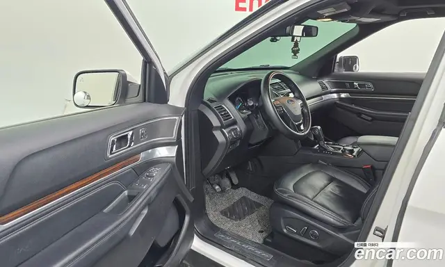 Ford Explorer 2018 2.3 автомат (гидро), миниатюра 10