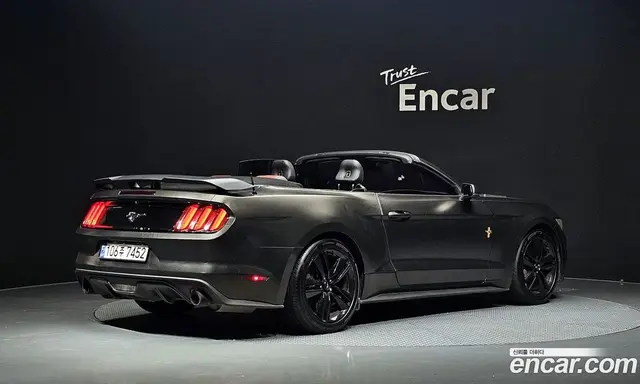 Ford Mustang 2015 2.3 автомат (гидро), миниатюра 2