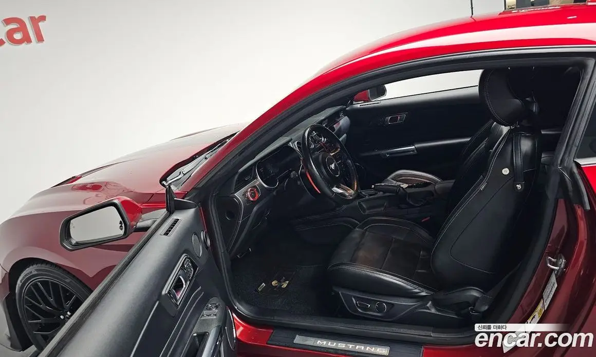 Ford Mustang 2019 5.0 автомат (гидро), фото 12