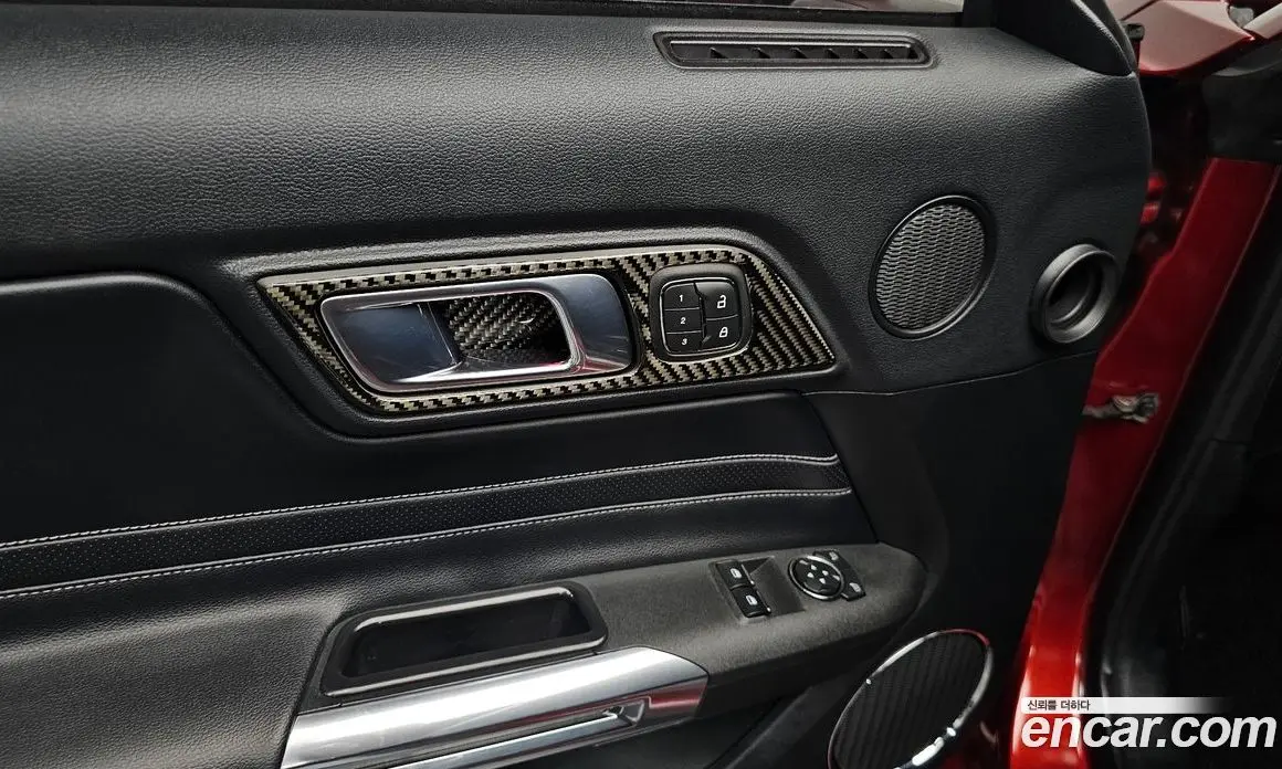Ford Mustang 2019 5.0 автомат (гидро), фото 31