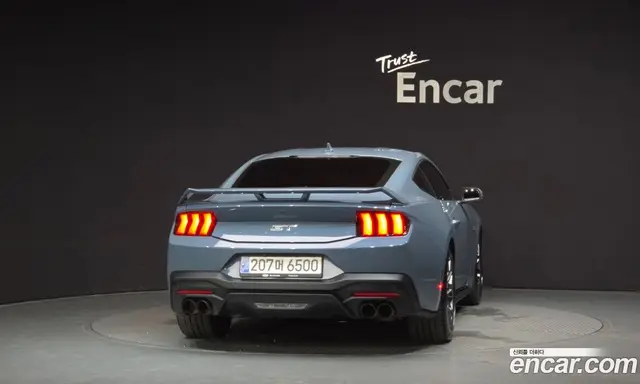 Ford Mustang 2024 5.0 автомат (гидро), миниатюра 4
