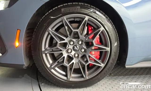 Ford Mustang 2024 5.0 автомат (гидро), миниатюра 5