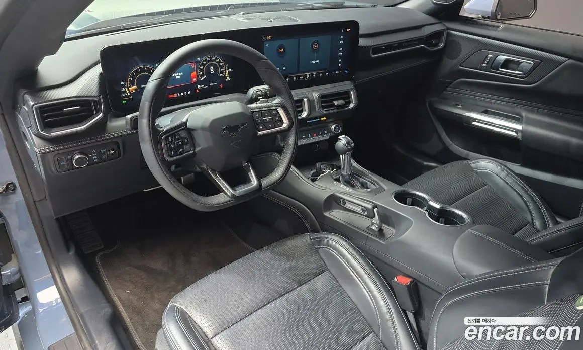 Ford Mustang 2024 5.0 автомат (гидро), фото 10
