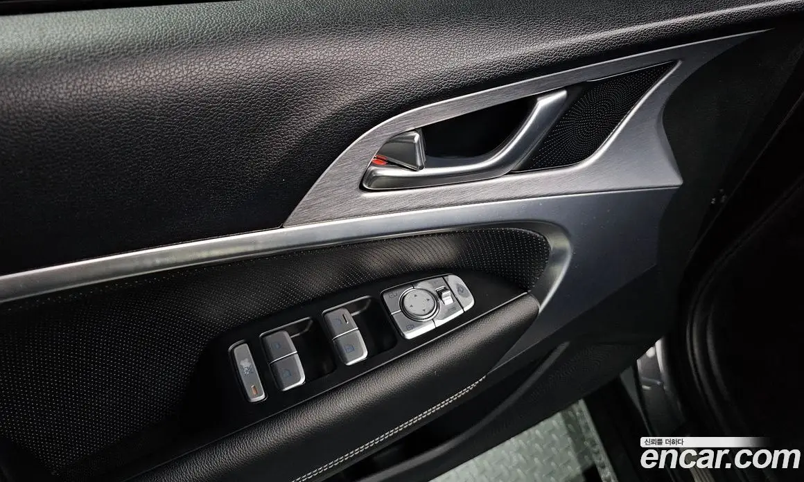 Genesis G70 2019 2.0 автомат (гидро), фото 26