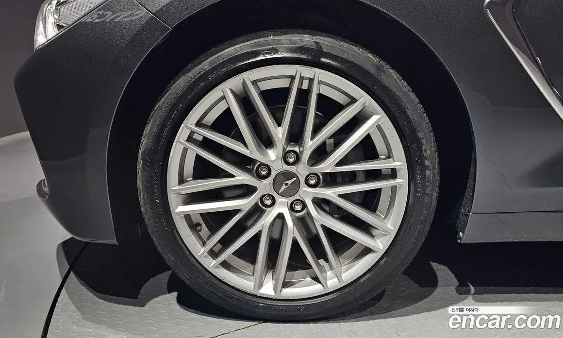 Genesis G70 2019 2.0 автомат (гидро), фото 4
