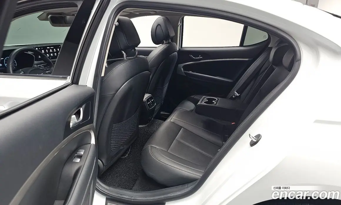 Genesis G70 2021 2.0 автомат (гидро), фото 17