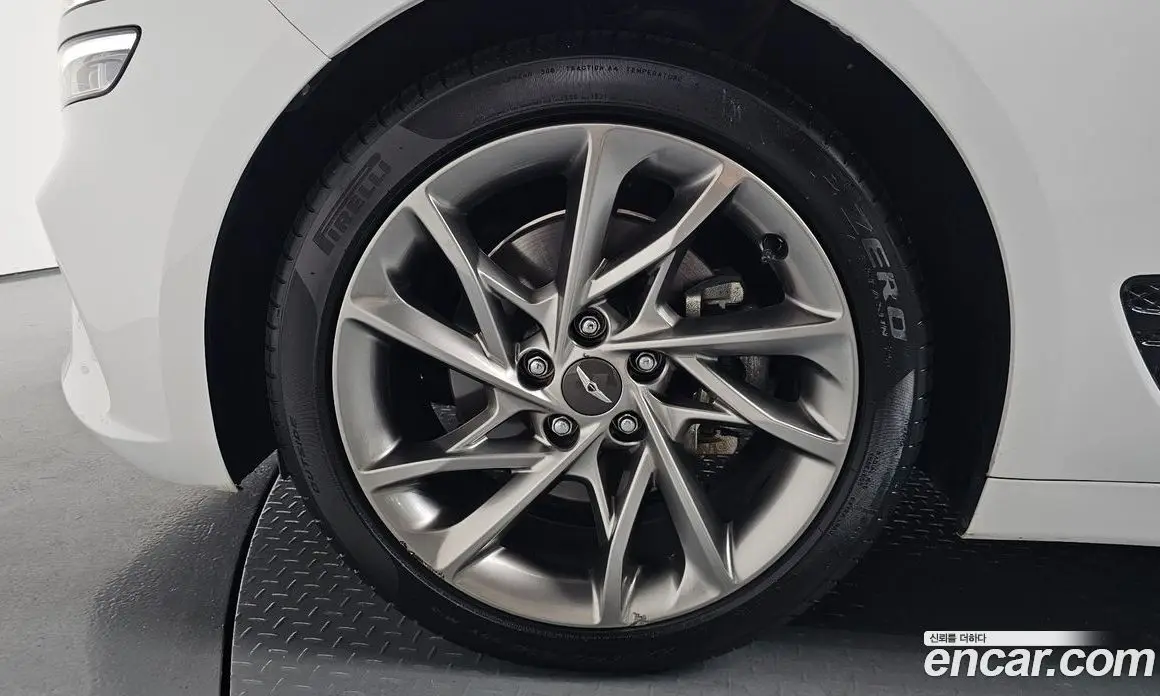 Genesis G70 2021 2.0 автомат (гидро), фото 4