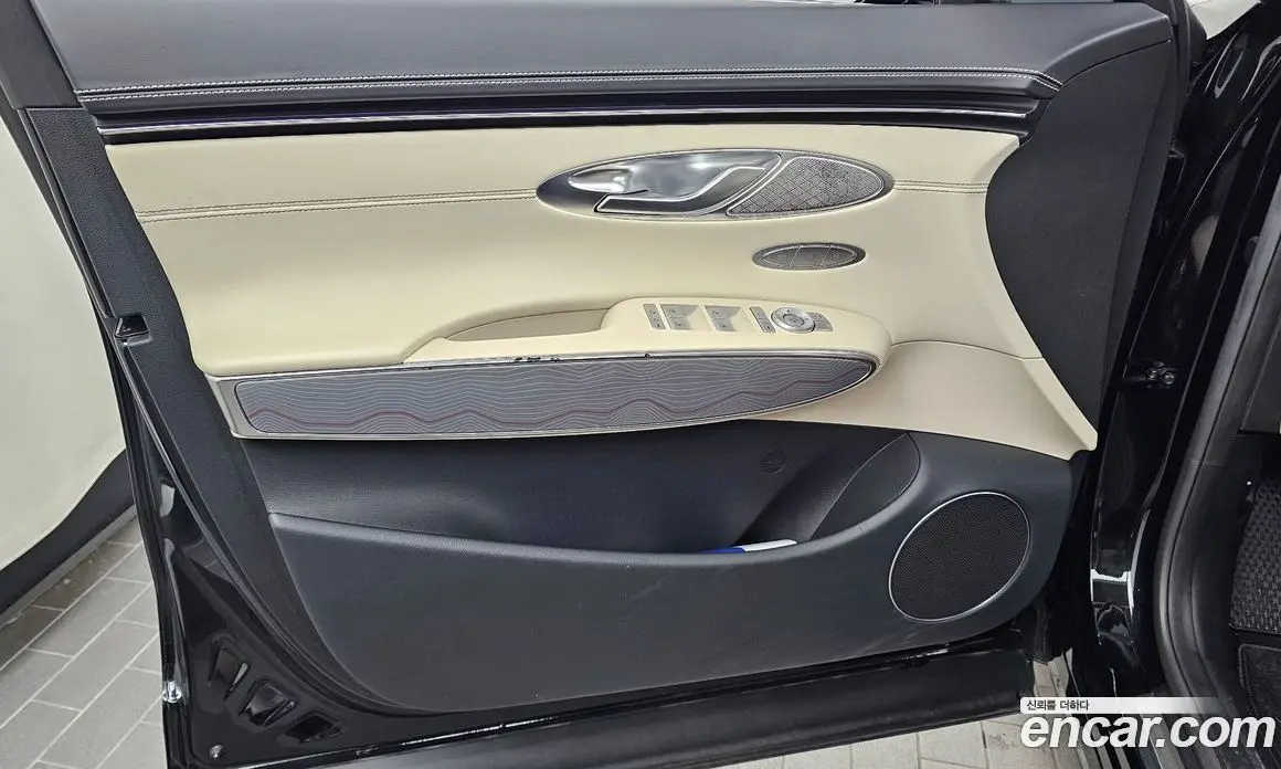 Genesis GV70 2021 2.5 автомат (гидро), фото 14