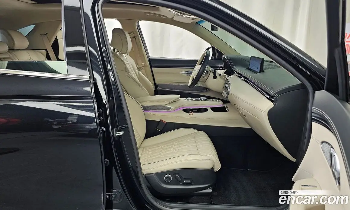 Genesis GV70 2021 2.5 автомат (гидро), фото 16
